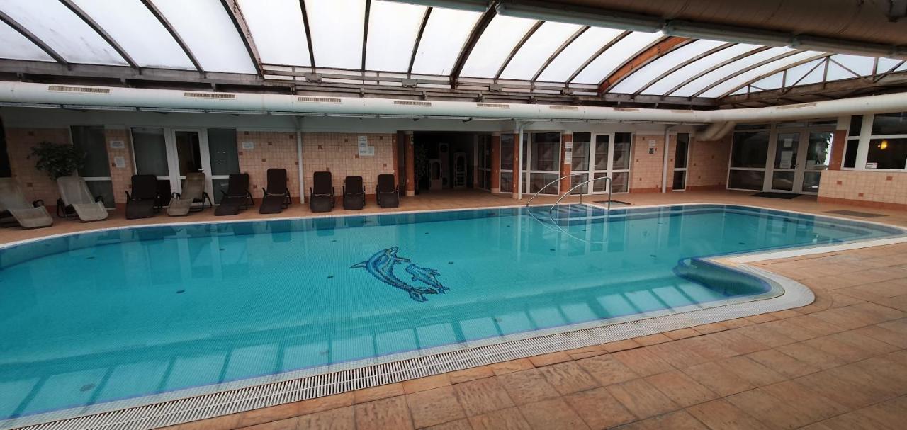 Sunset Wellness Apartman Zalakaros Apartment Exterior photo